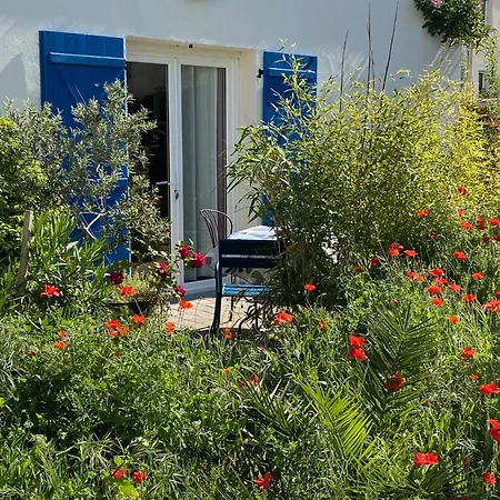 Maisonnette De Jardin Apartment *